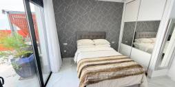 Second hand - Independent villa - Los Montesinos - La Herrada