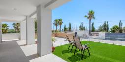Second hand - Independent villa - Los Montesinos - La Herrada