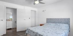 Second hand - Independent villa - Los Montesinos - La Herrada