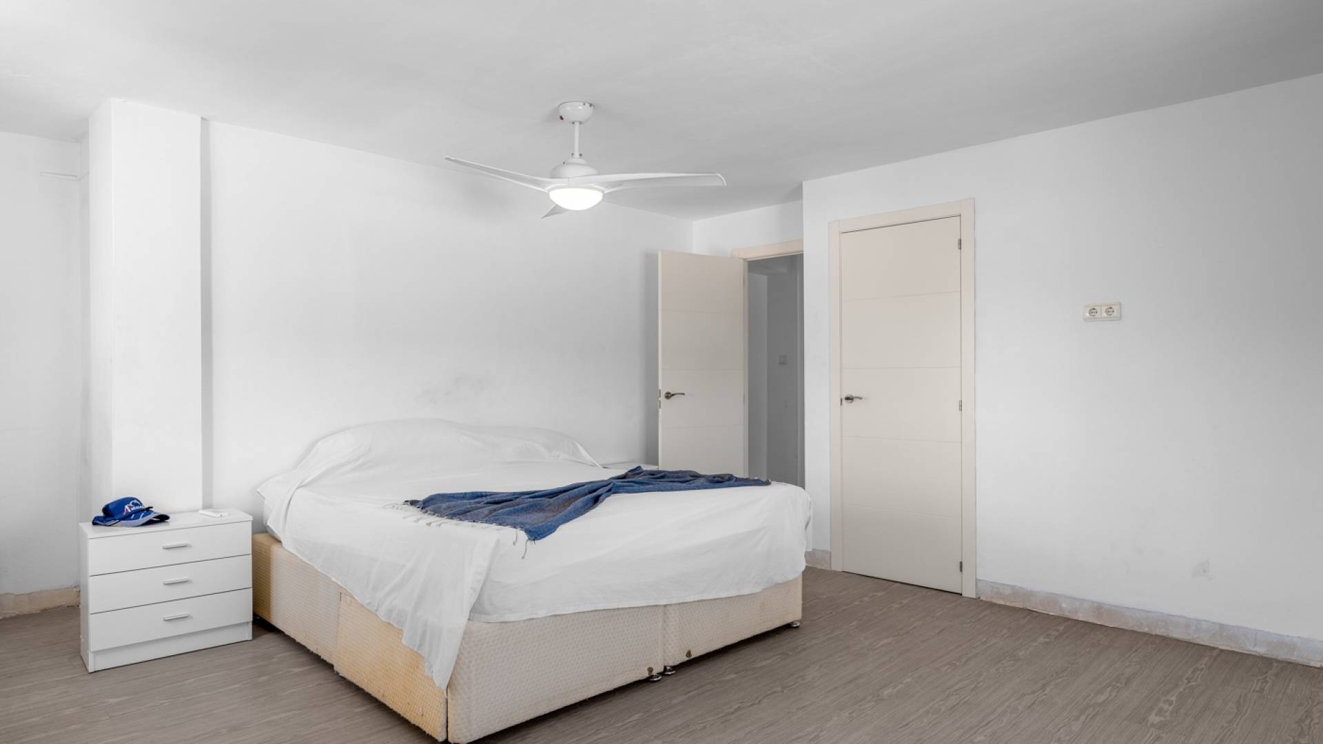 Second hand - Independent villa - Los Montesinos - La Herrada