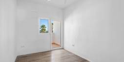 Second hand - Independent villa - Los Montesinos - La Herrada