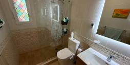 Second hand - Independent villa - Los Montesinos - La Herrada