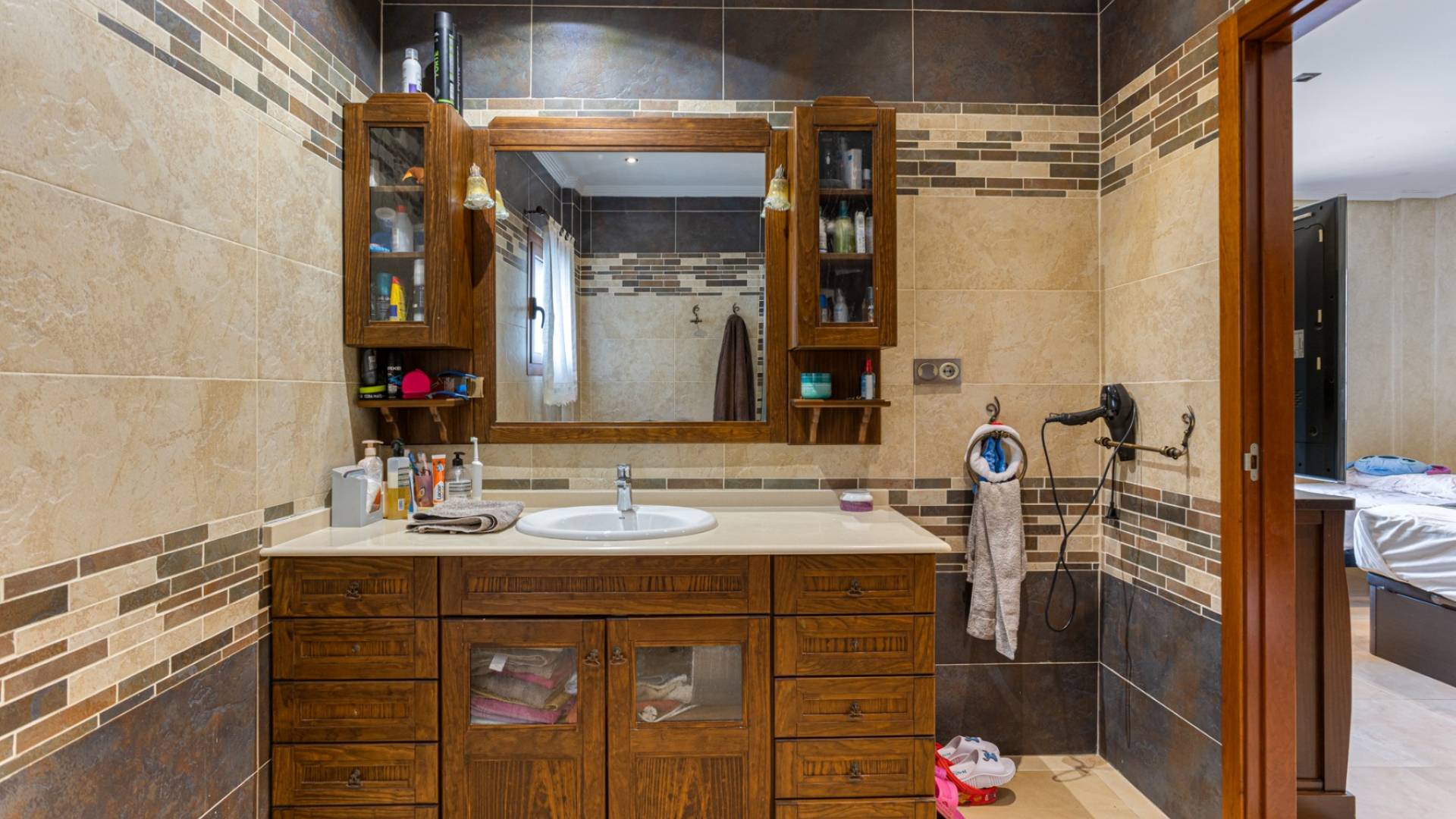 Second hand - Independent villa - Los Montesinos