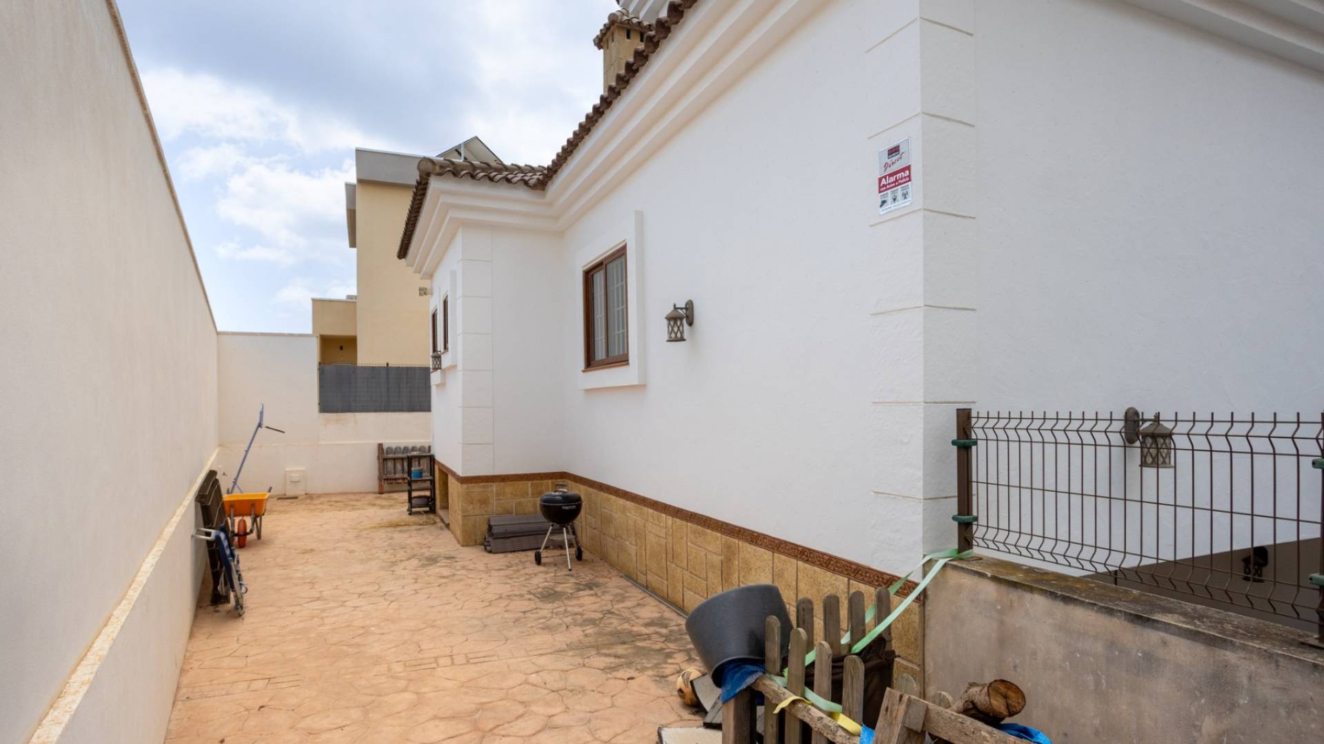 Second hand - Independent villa - Los Montesinos