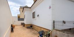 Second hand - Independent villa - Los Montesinos