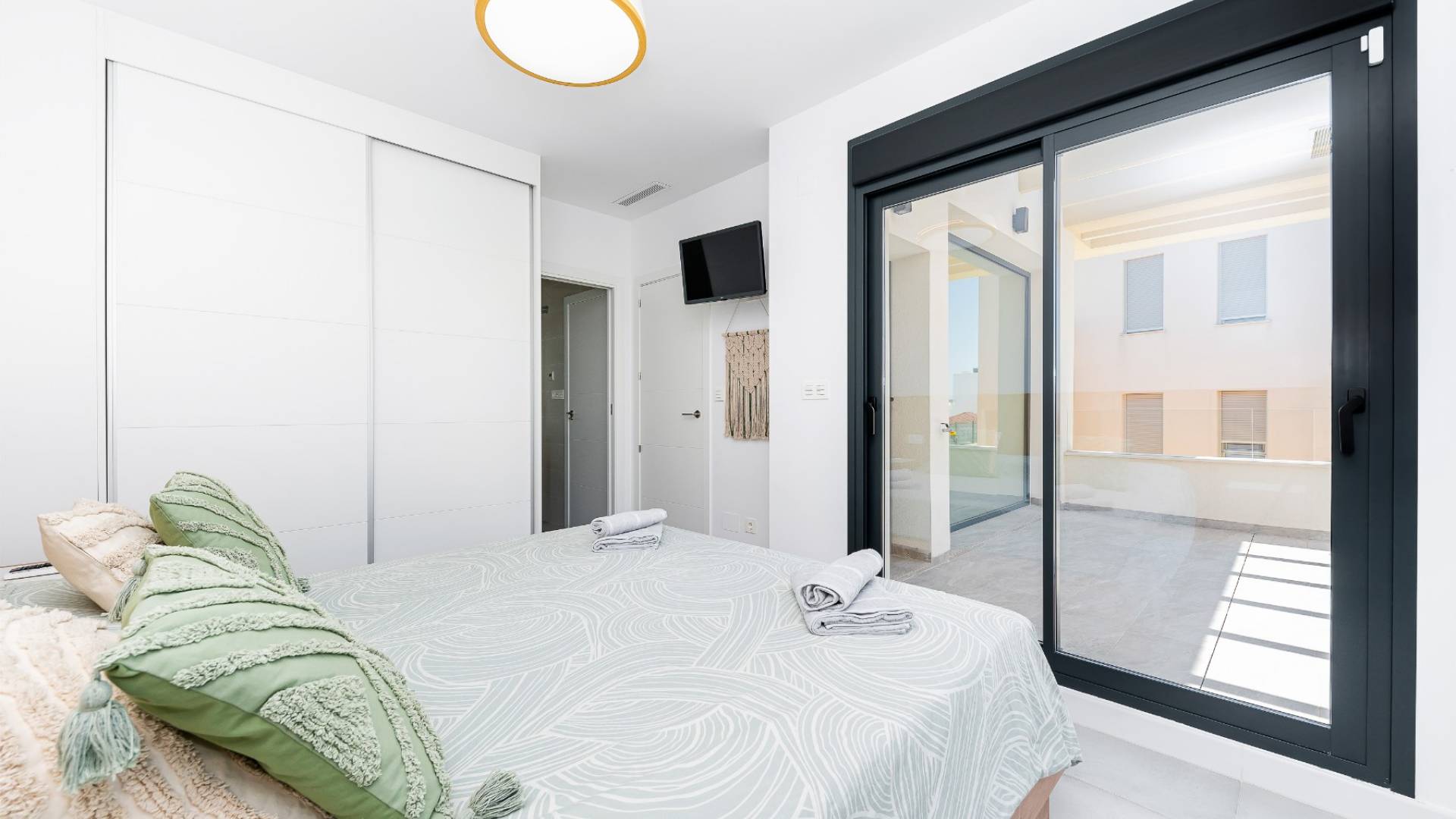 Second hand - Independent villa - Los Montesinos