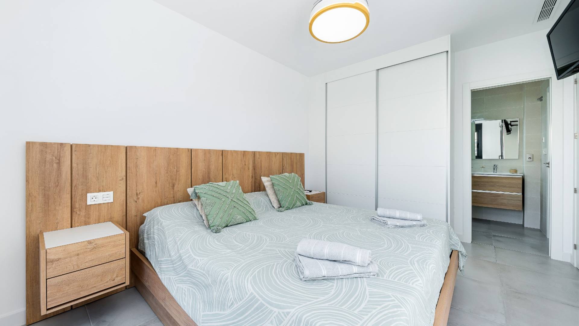 Second hand - Independent villa - Los Montesinos