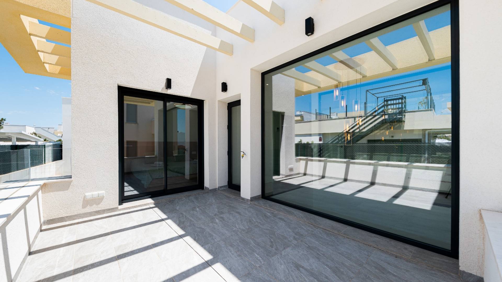 Second hand - Independent villa - Los Montesinos