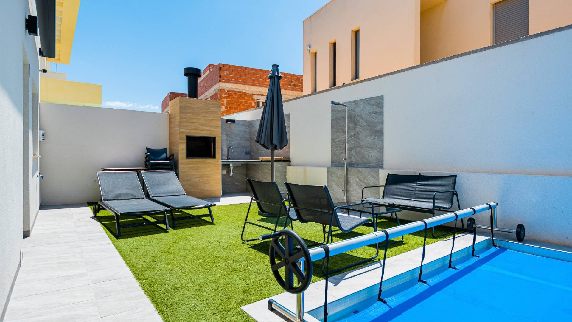 Second hand - Independent villa - Los Montesinos