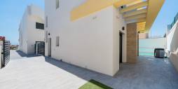 Second hand - Independent villa - Los Montesinos