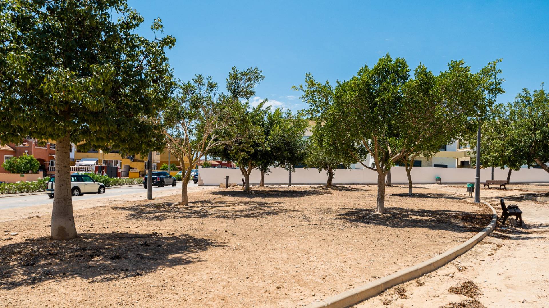 Second hand - Independent villa - Los Montesinos