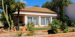 Second hand - Independent villa - Los Urrutias