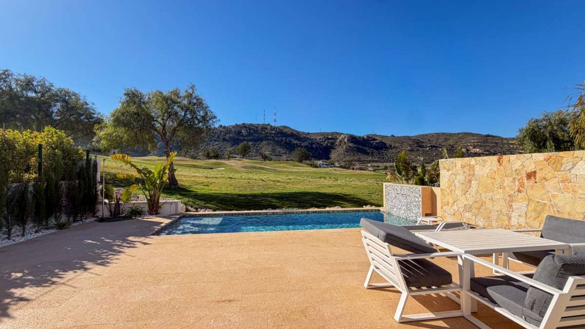 Second hand - Independent villa - Monforte del Cid