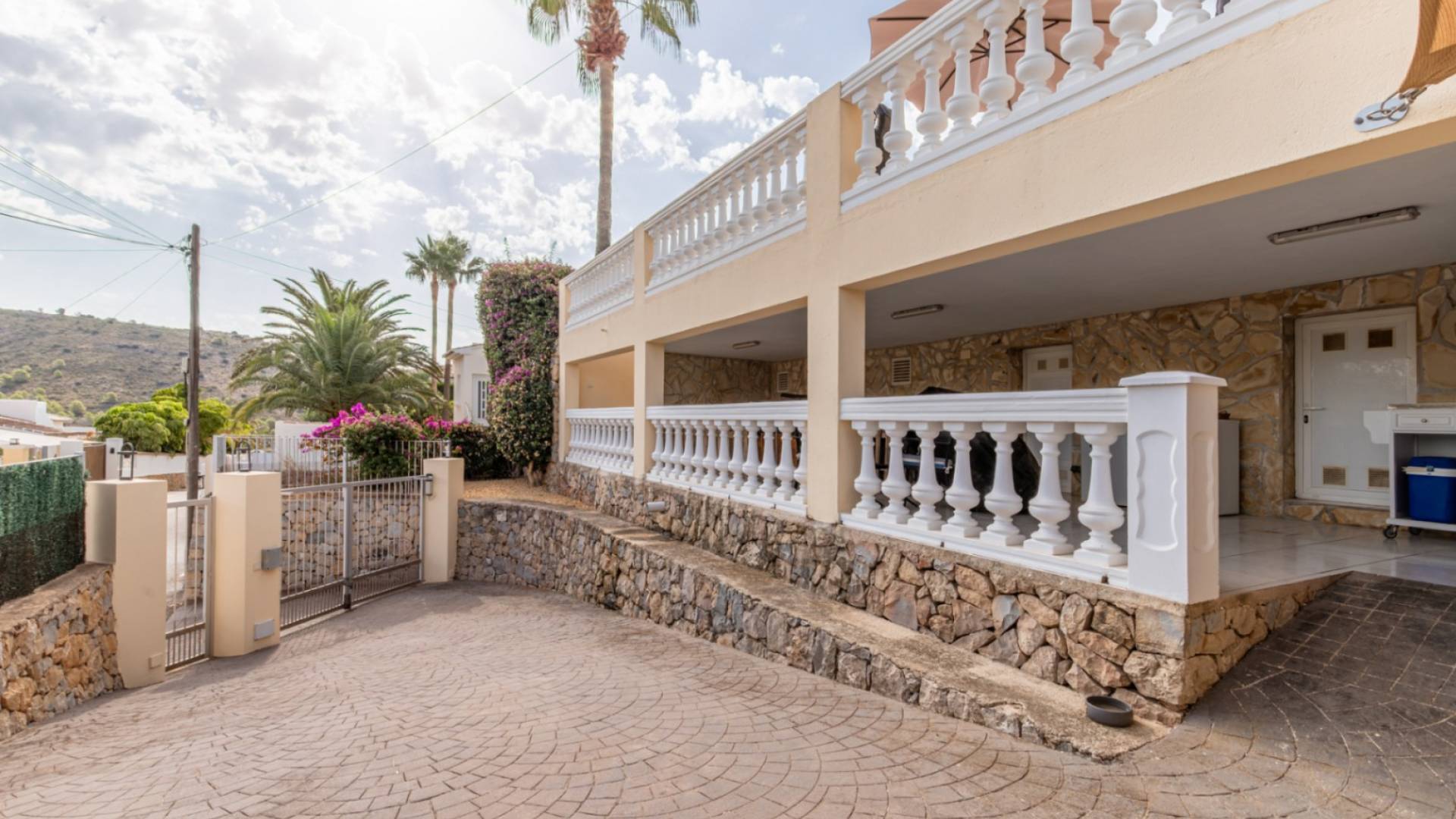 Second hand - Independent villa - Moraira - Arnella