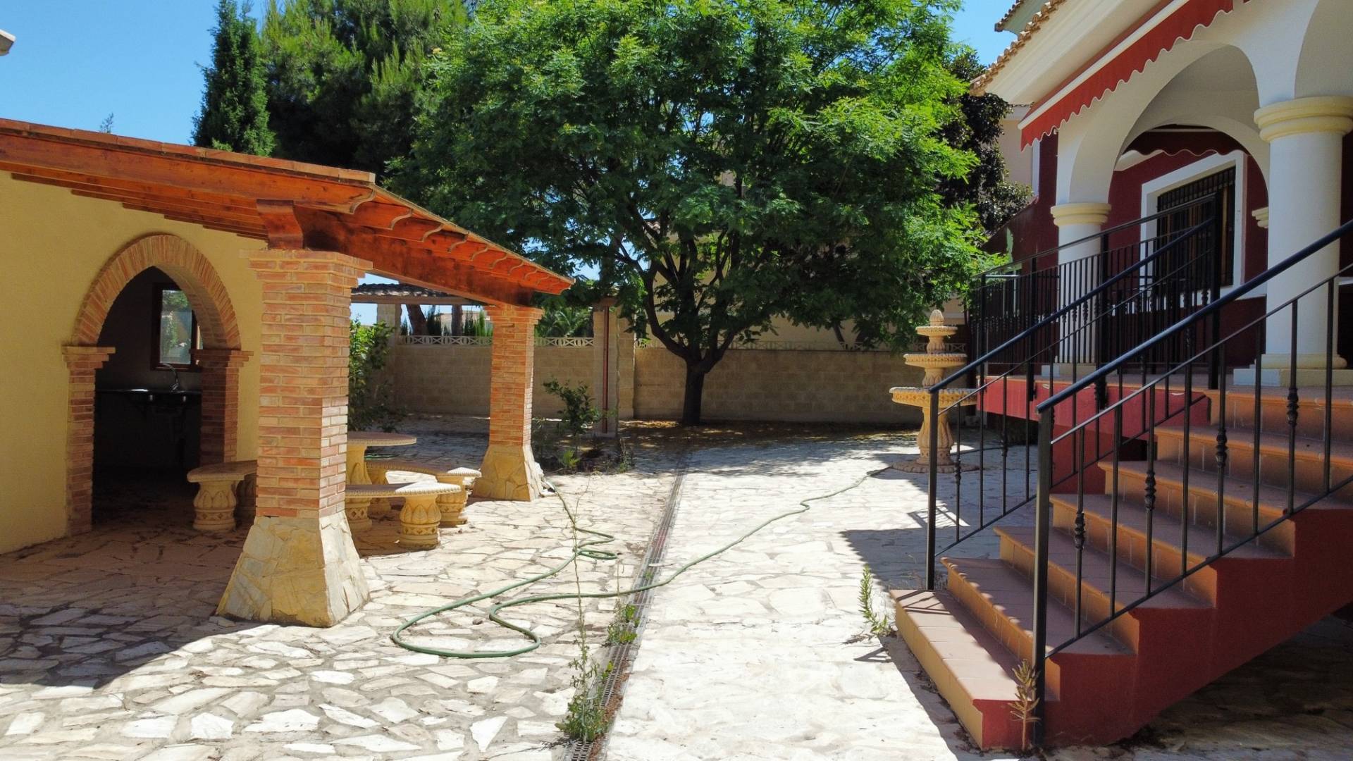 Second hand - Independent villa - Muchamiel