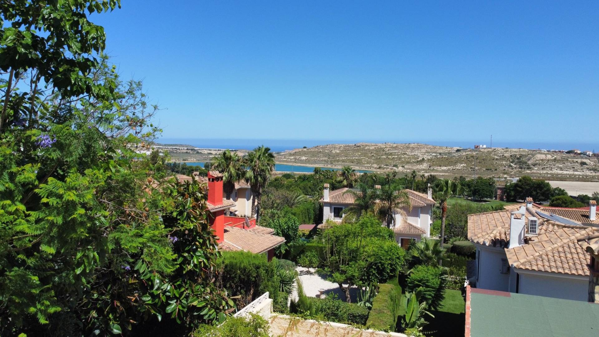 Second hand - Independent villa - Muchamiel