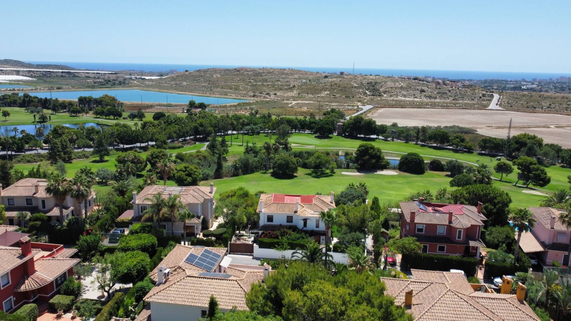 Second hand - Independent villa - Muchamiel