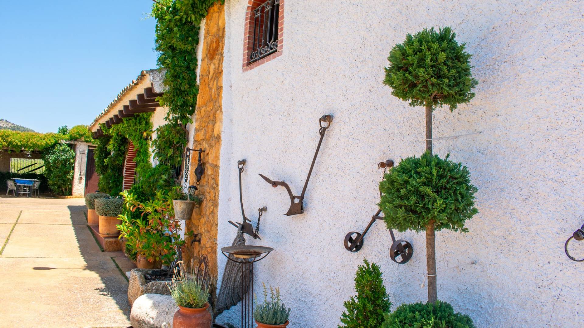 Second hand - Independent villa - Onil