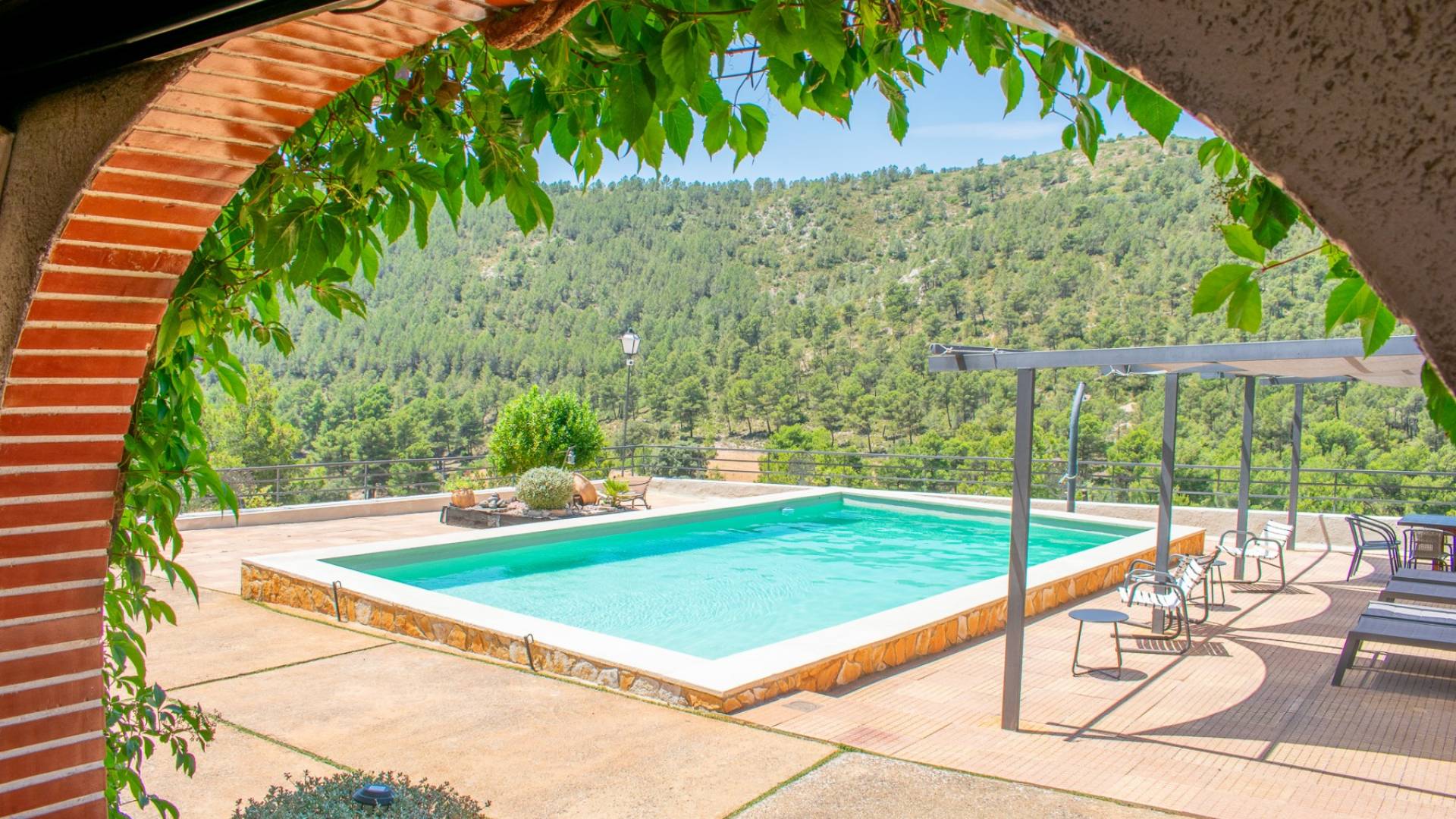 Second hand - Independent villa - Onil