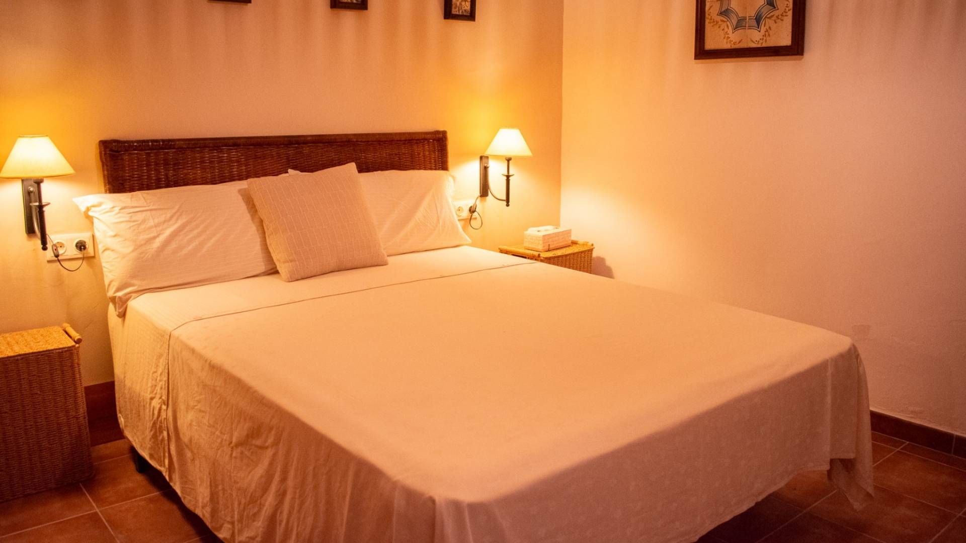 Second hand - Independent villa - Onil