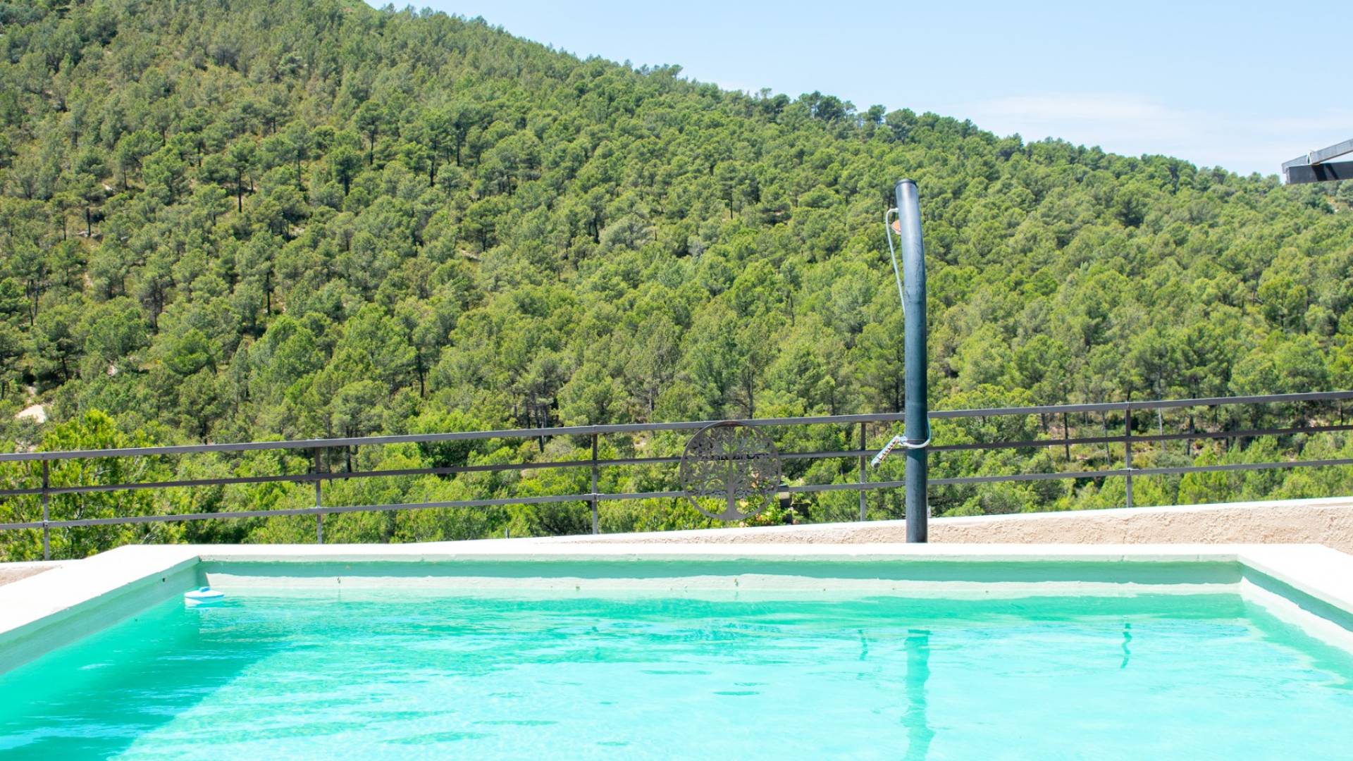 Second hand - Independent villa - Onil