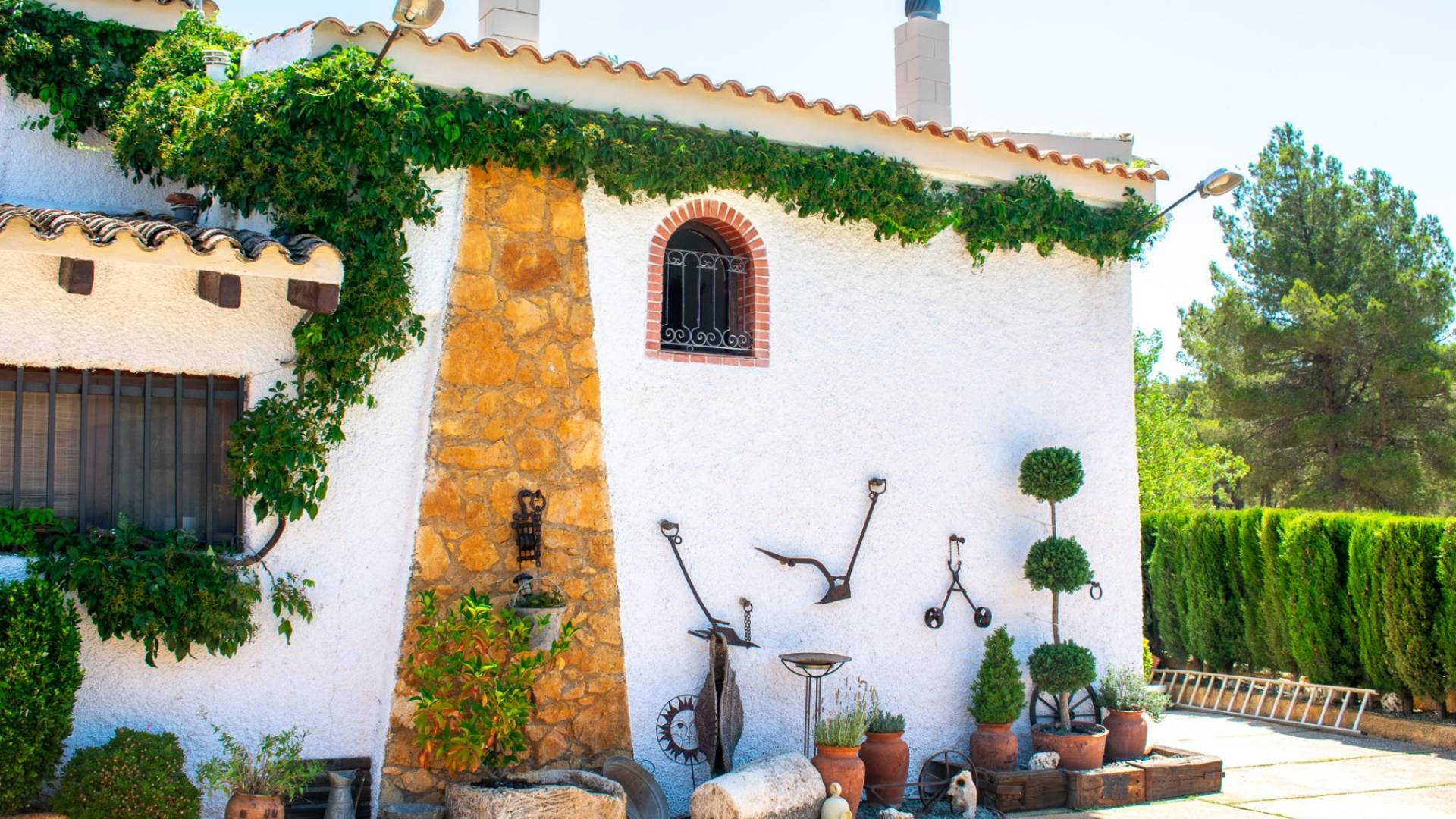 Second hand - Independent villa - Onil