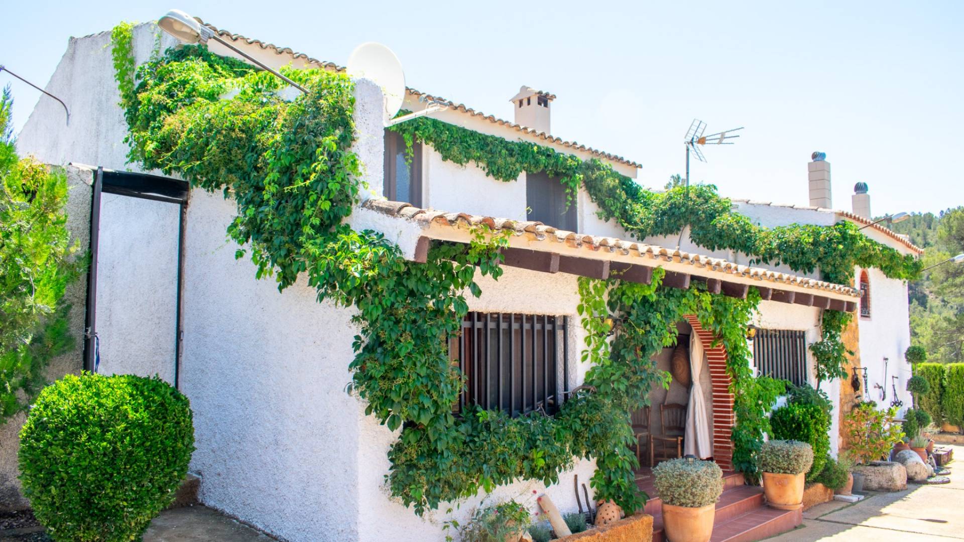 Second hand - Independent villa - Onil