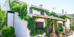 Second hand - Independent villa - Onil