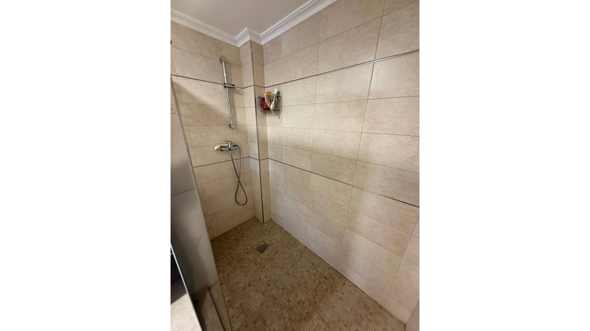 Second hand - Independent villa - Orihuela - Campoamor