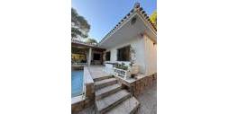 Second hand - Independent villa - Orihuela - Campoamor