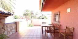 Second hand - Independent villa - Orihuela Costa - Cabo Roig
