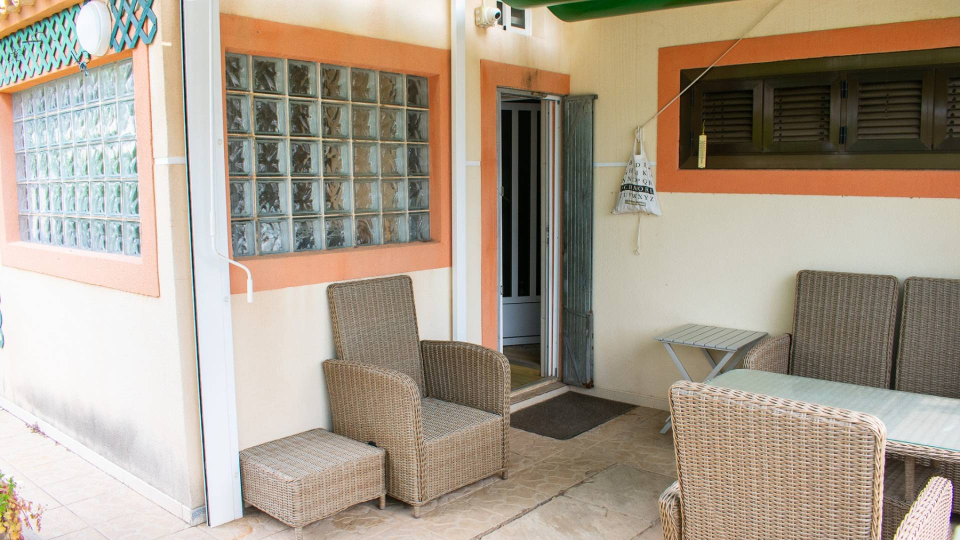 Second hand - Independent villa - Orihuela Costa - Cabo Roig *