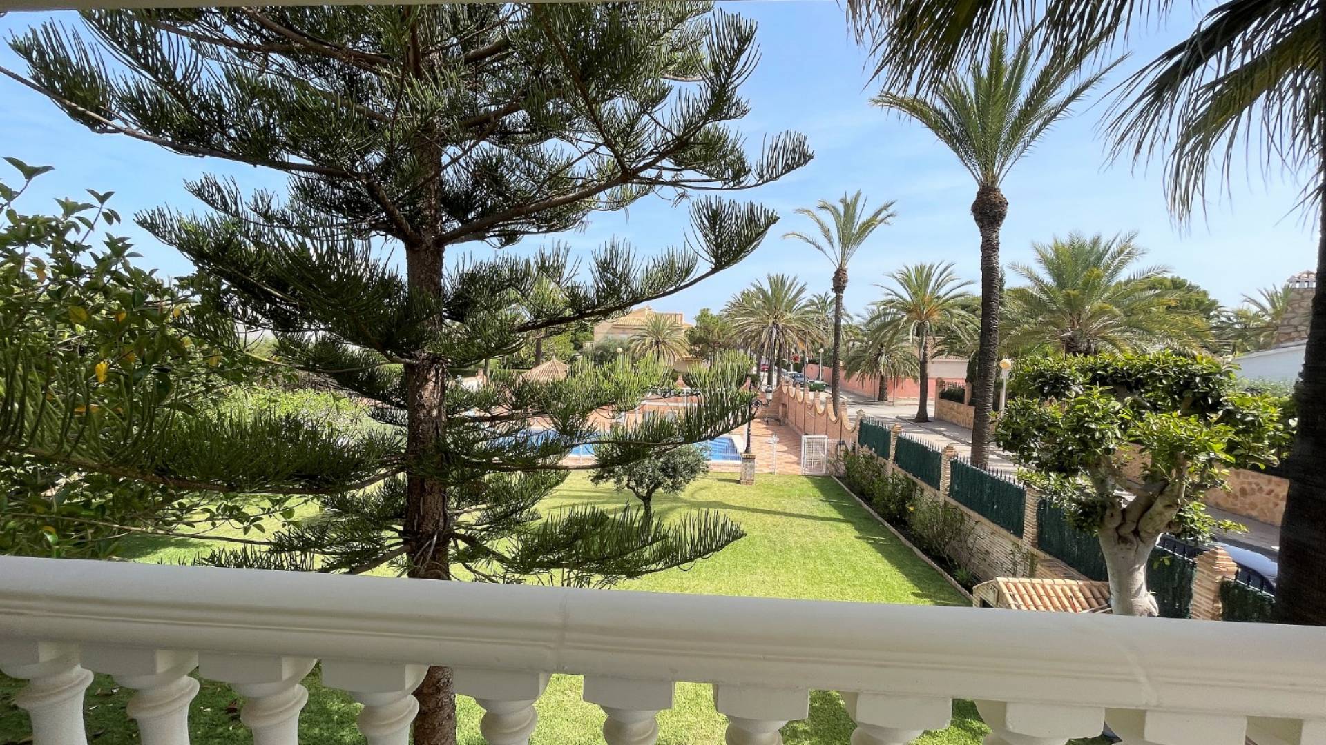 Second hand - Independent villa - Orihuela Costa - Cabo Roig
