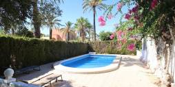 Second hand - Independent villa - Orihuela Costa - Cabo Roig