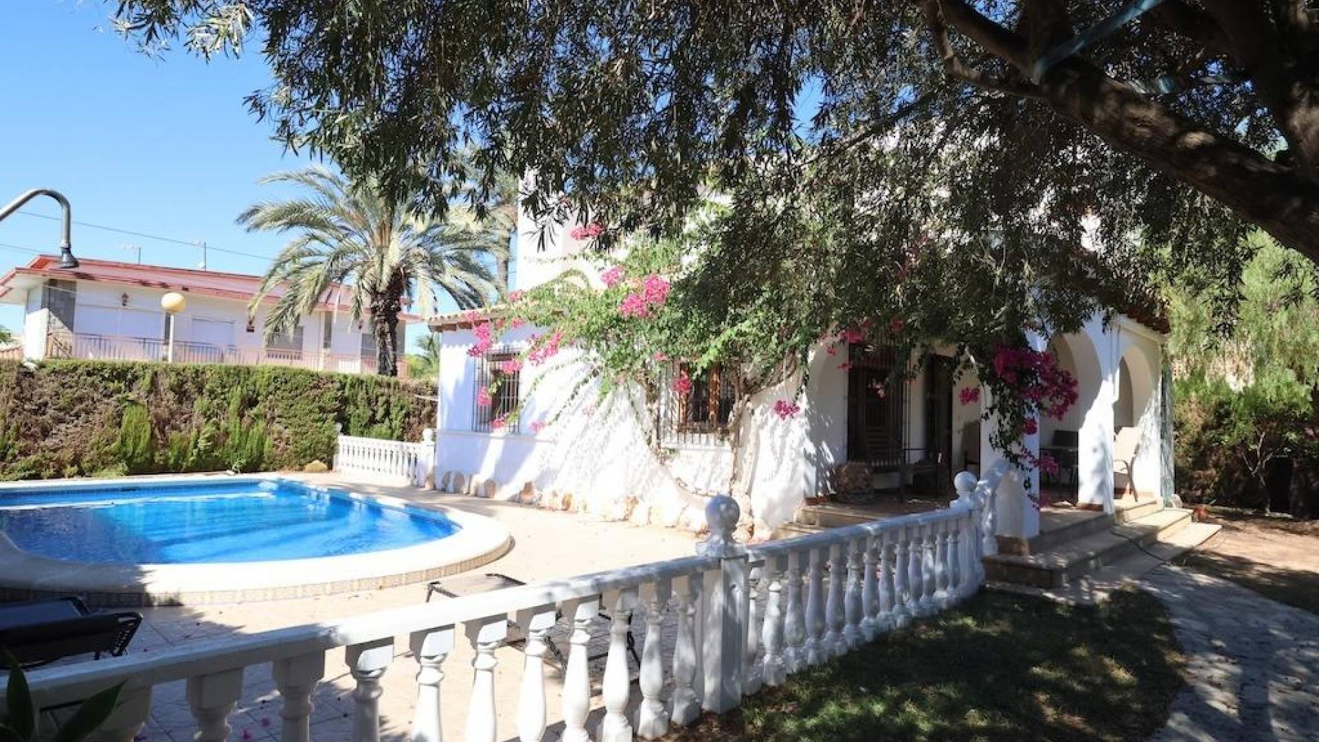 Second hand - Independent villa - Orihuela Costa - Cabo Roig