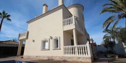 Second hand - Independent villa - Orihuela Costa - Cabo Roig