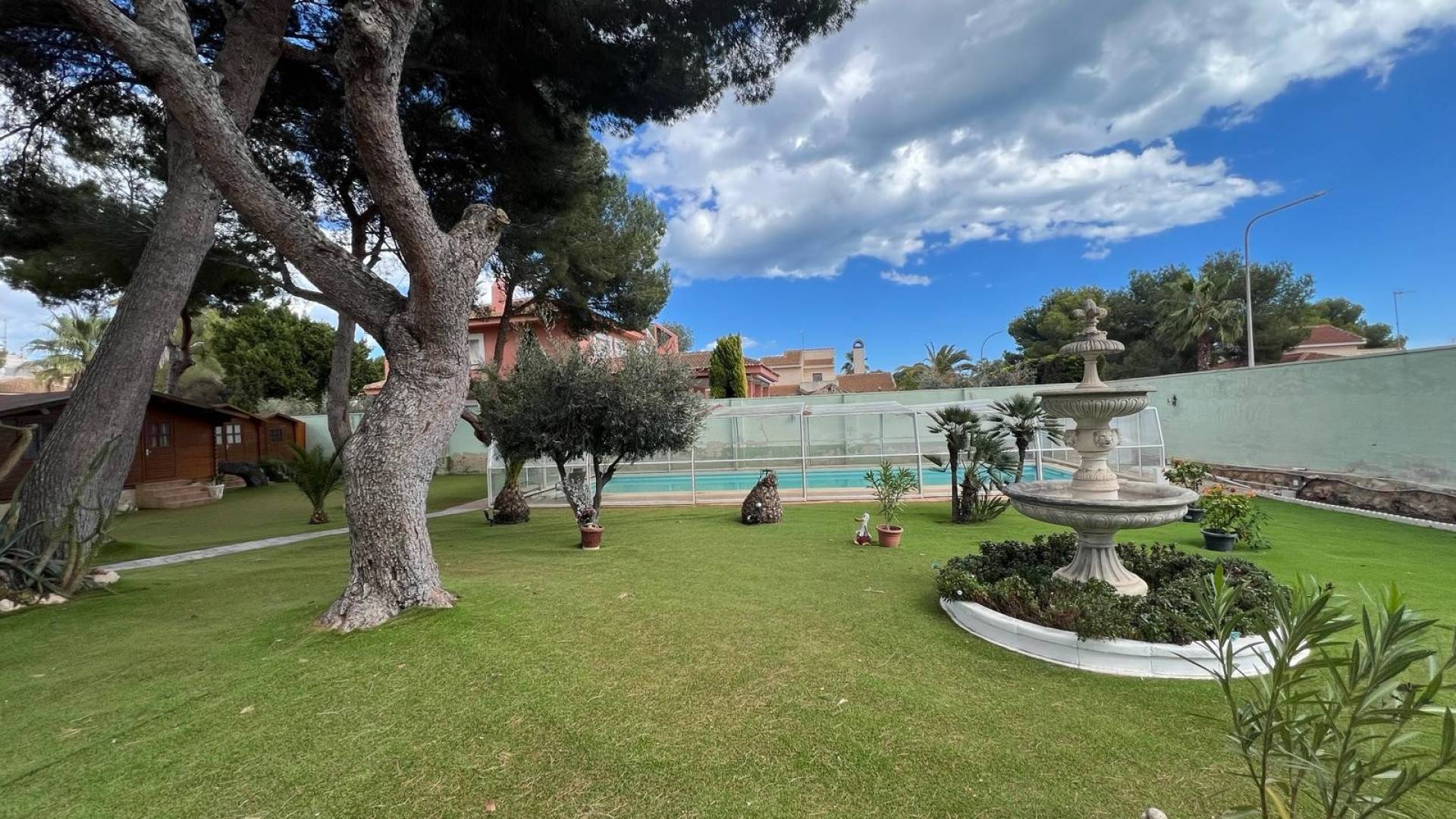 Second hand - Independent villa - Orihuela Costa - Campoamor