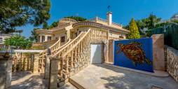 Second hand - Independent villa - Orihuela Costa - Campoamor