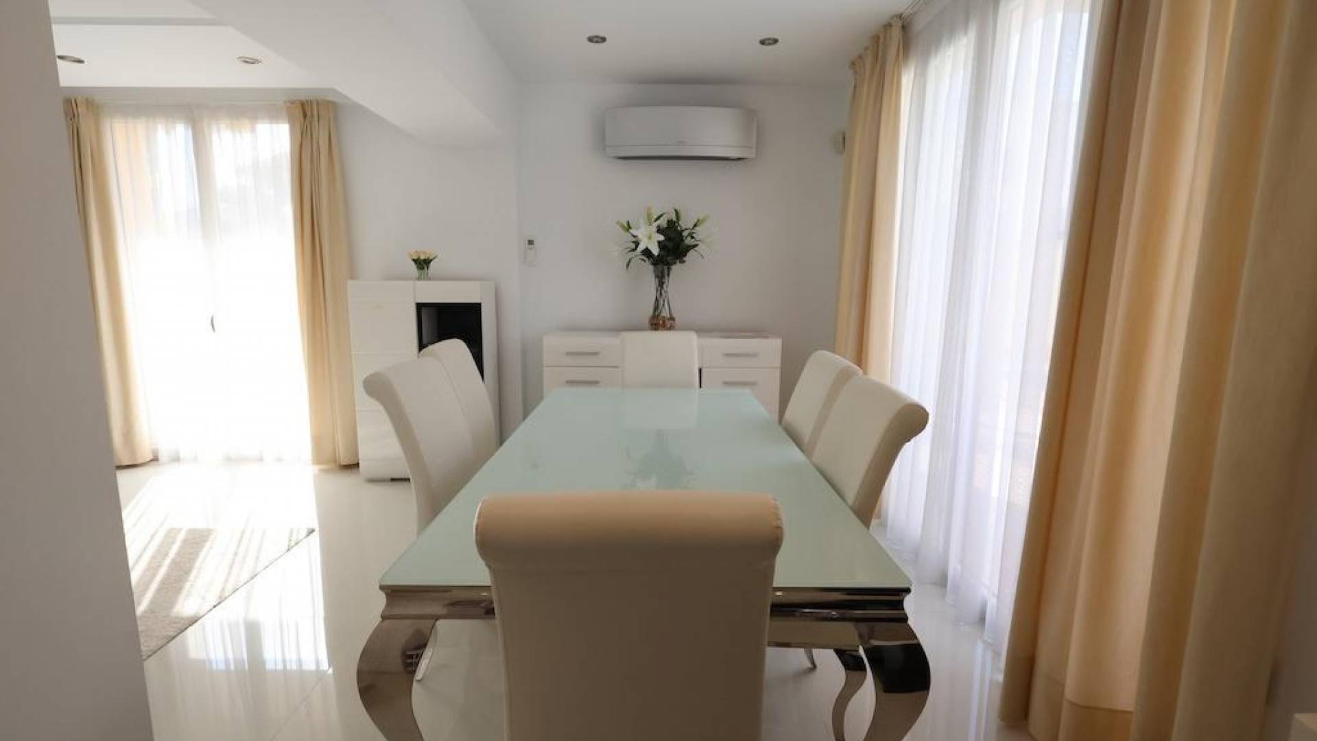 Second hand - Independent villa - Orihuela Costa - Costa blanca