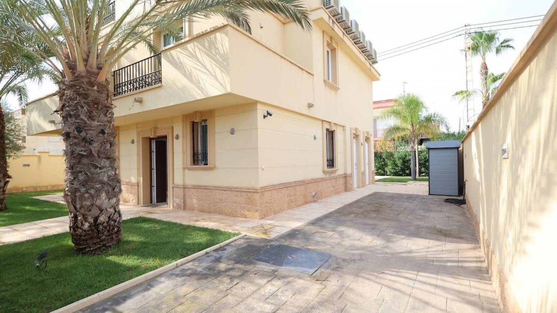 Second hand - Independent villa - Orihuela Costa - Costa blanca