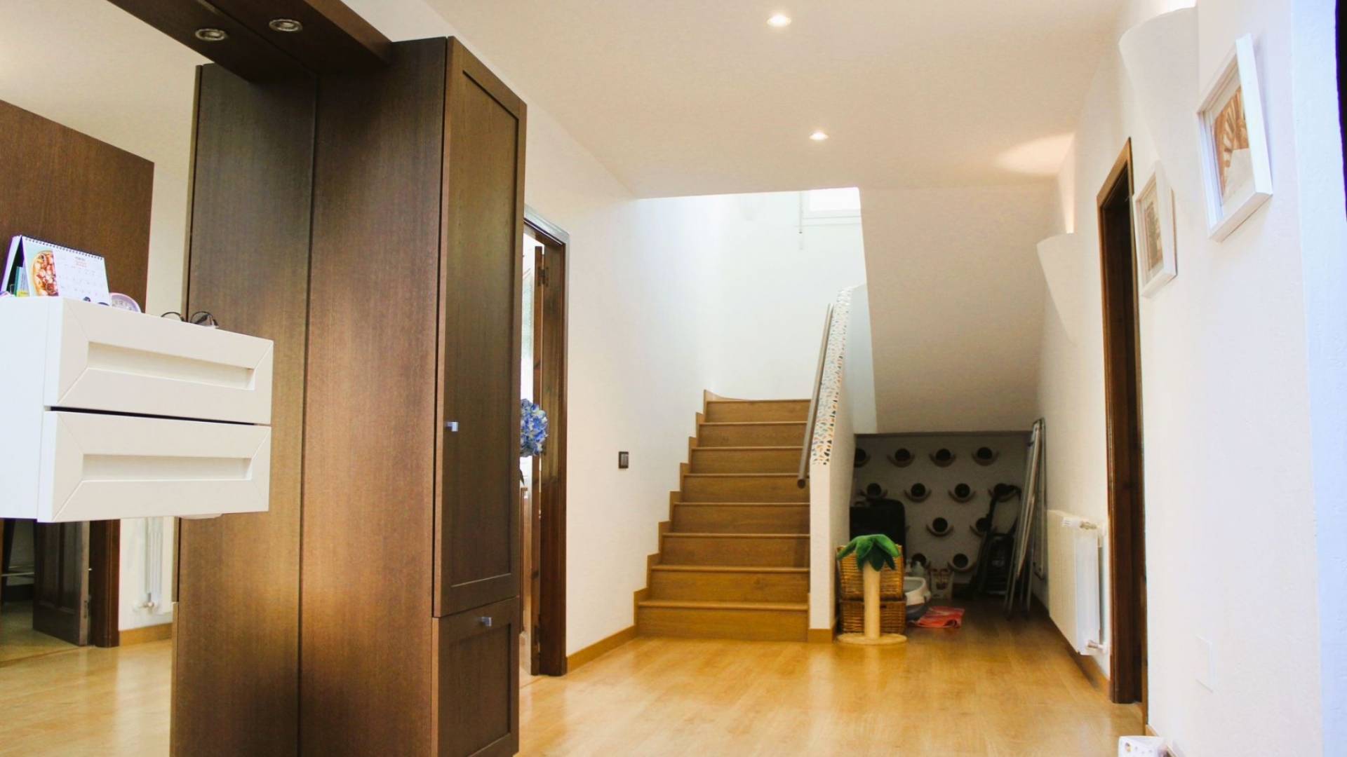 Second hand - Independent villa - Orihuela Costa - Dehesa de Campoamor