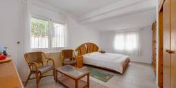 Second hand - Independent villa - Orihuela Costa - La Florida