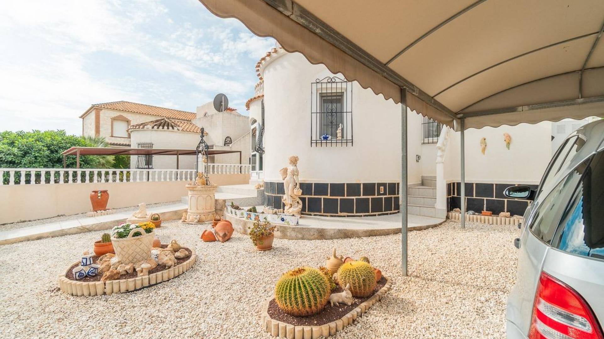 Second hand - Independent villa - Orihuela Costa - La Florida