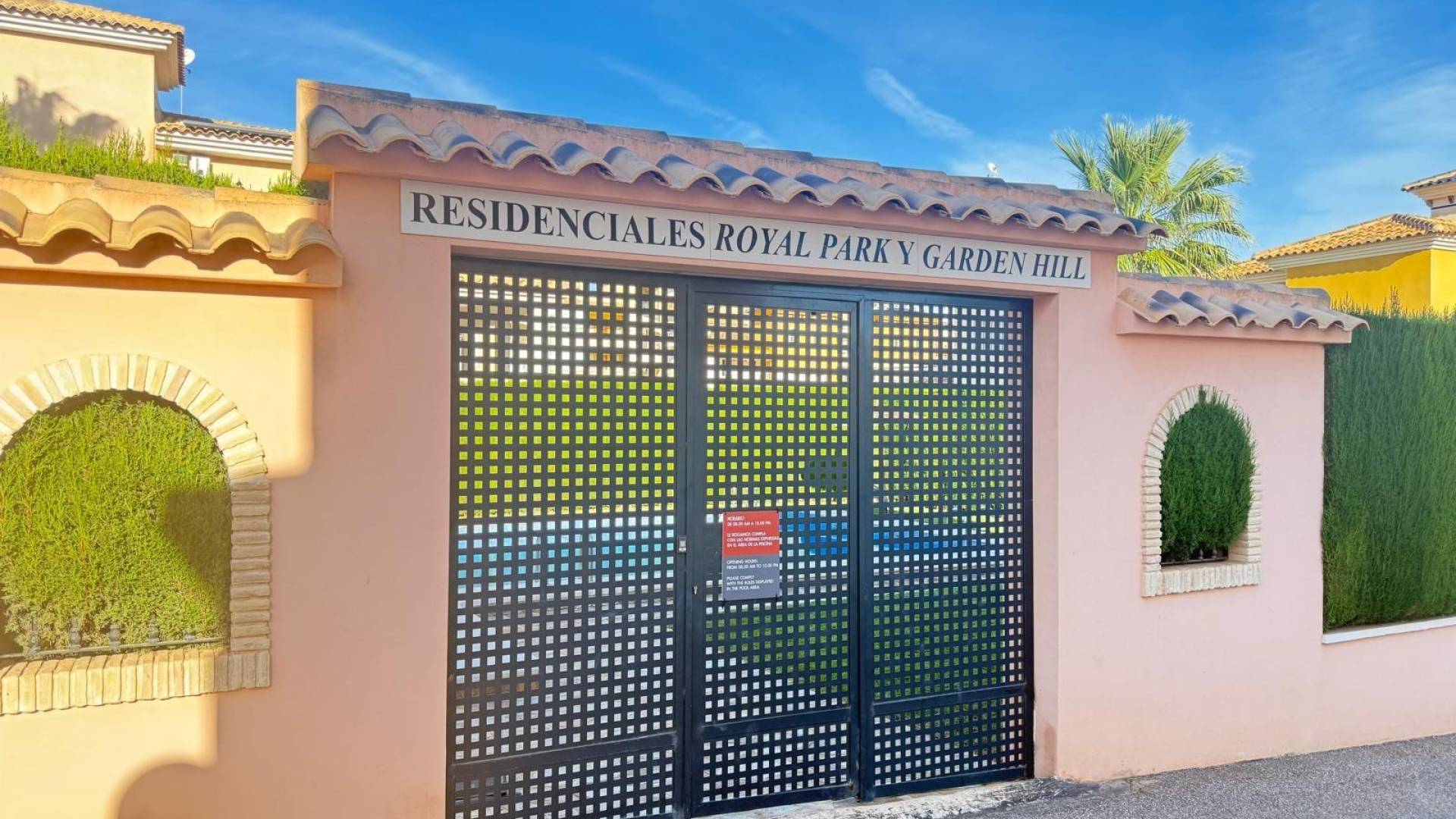 Second hand - Independent villa - Orihuela Costa - La Florida