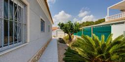 Second hand - Independent villa - Orihuela Costa - La Regia