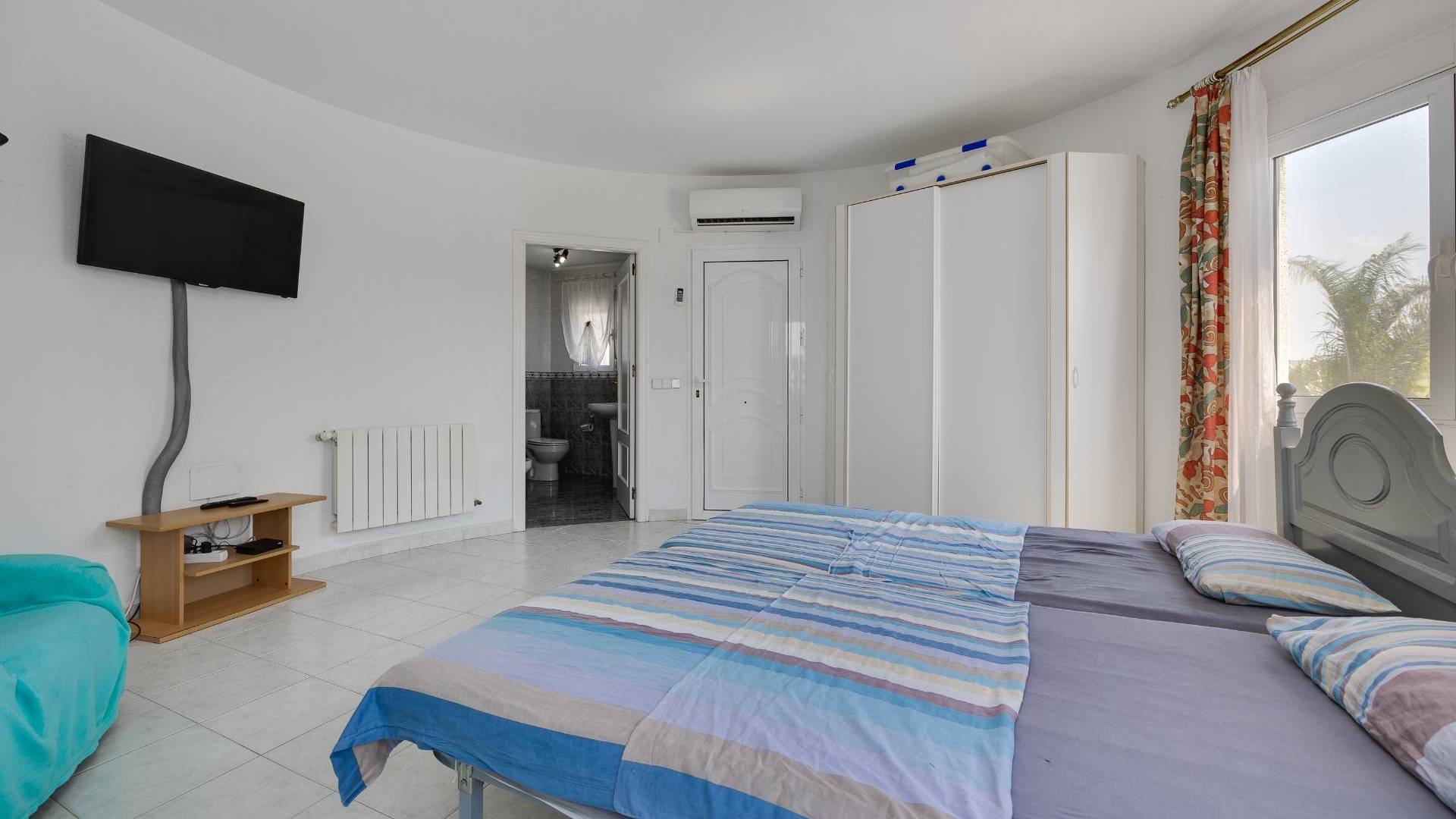 Second hand - Independent villa - Orihuela Costa - La Regia