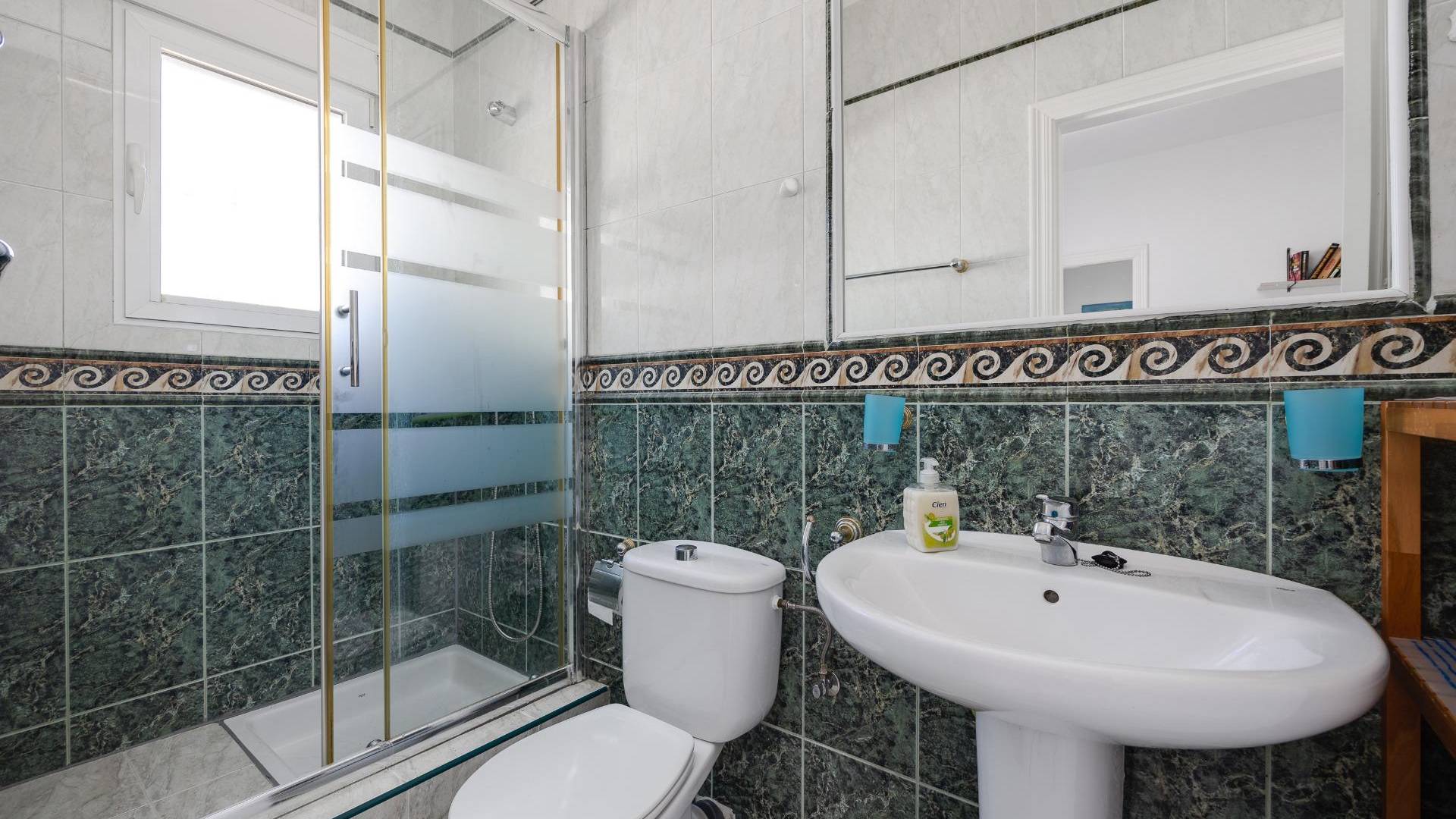 Second hand - Independent villa - Orihuela Costa - La Regia