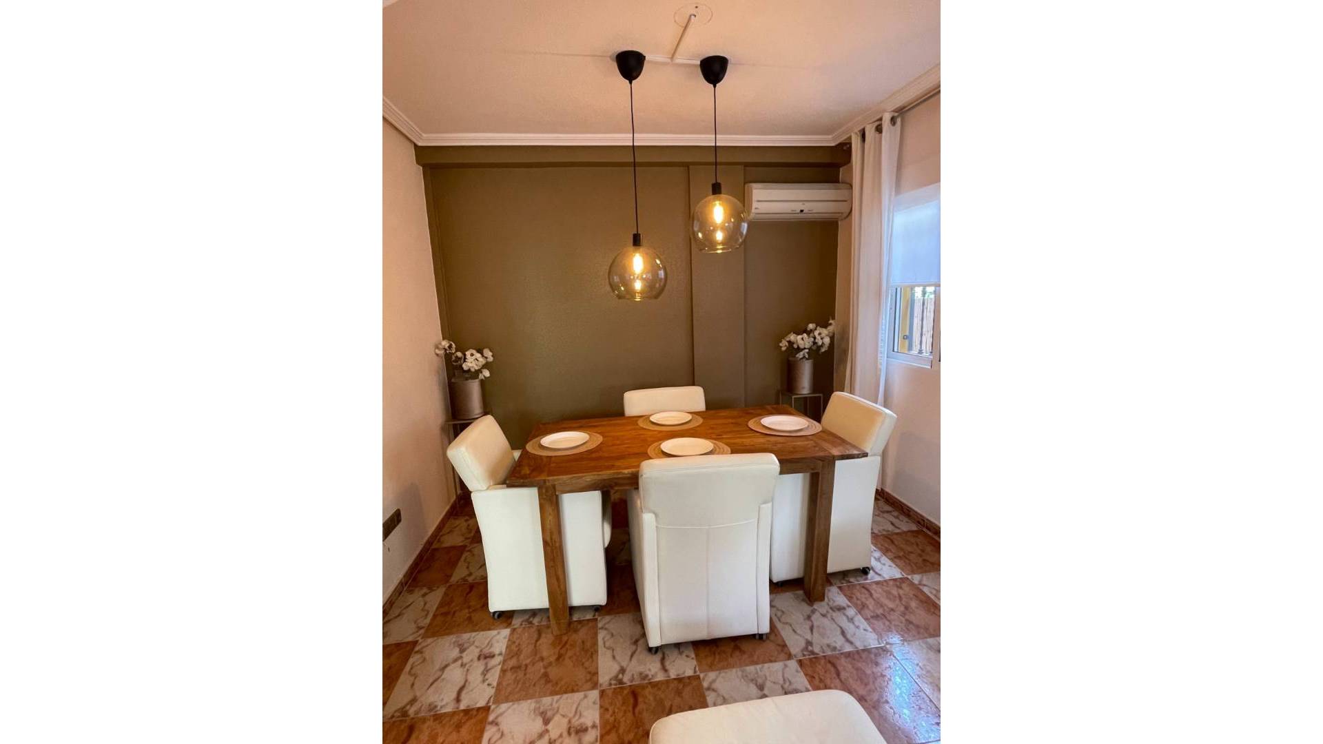 Second hand - Independent villa - Orihuela Costa - La Regia