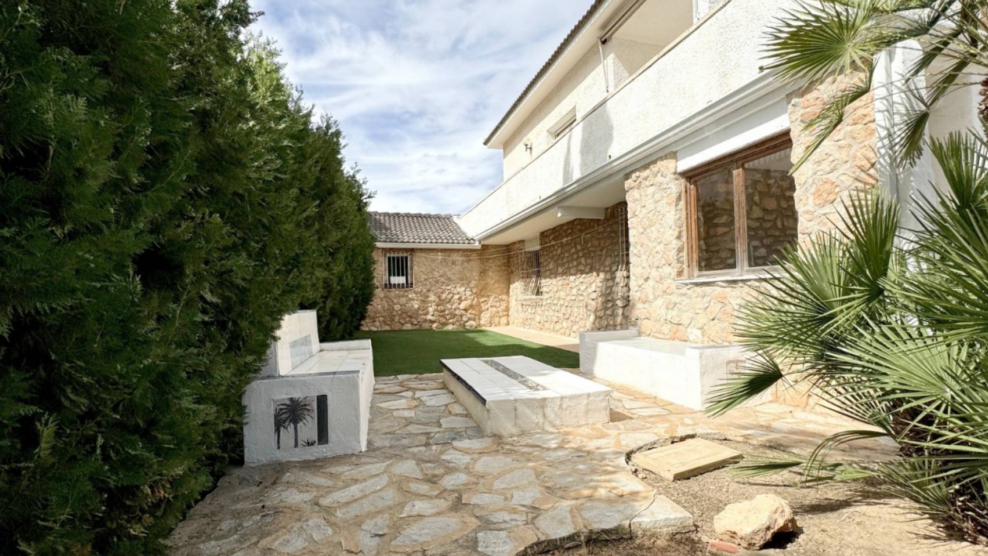 Second hand - Independent villa - Orihuela Costa - La Zenia