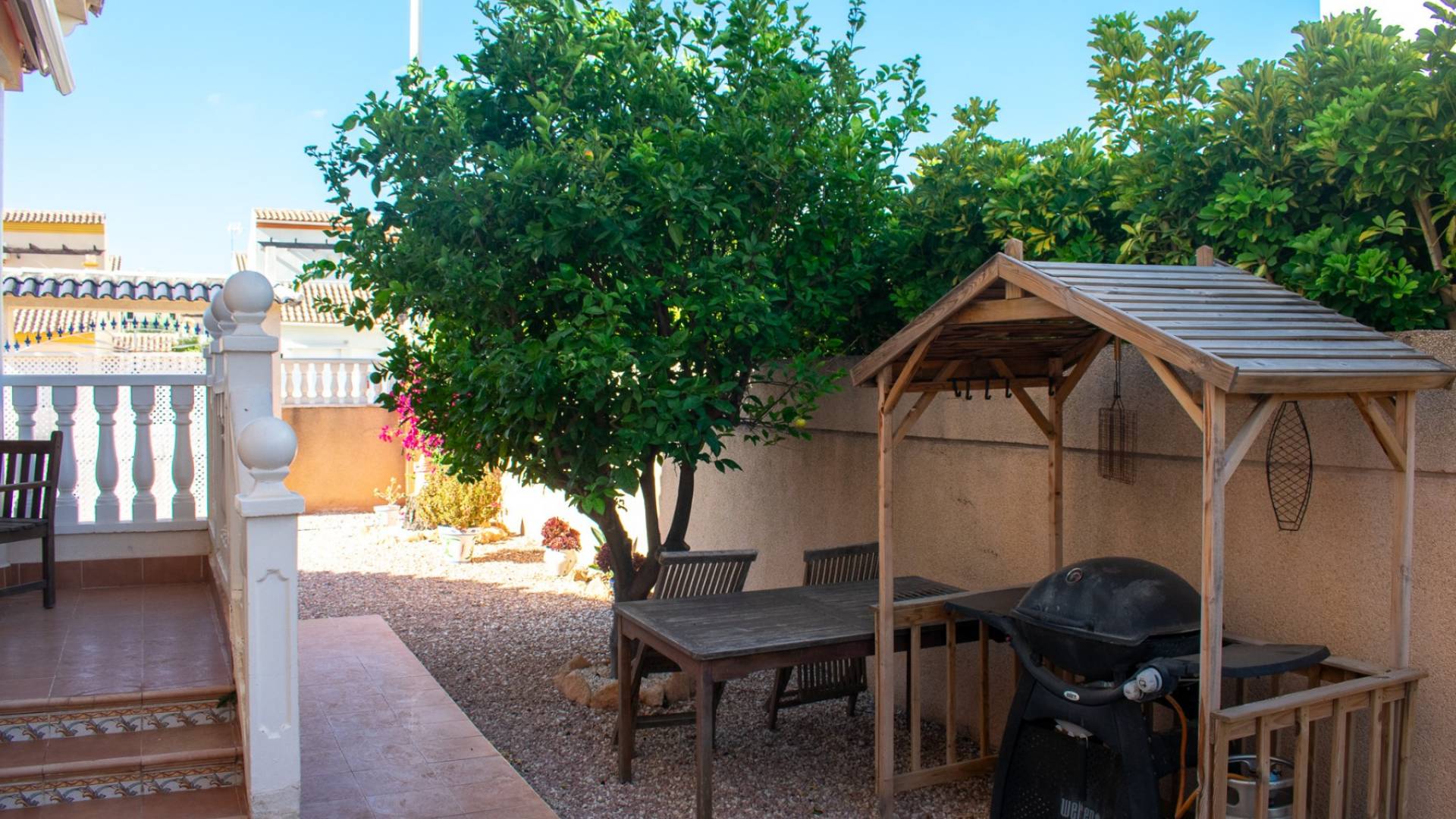 Second hand - Independent villa - Orihuela Costa - La Zenia